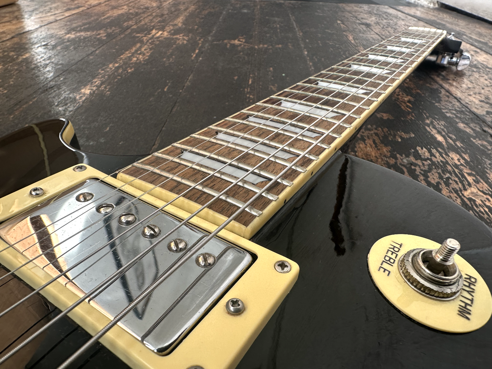 Left Handed Epiphone Les Paul Standard Electric Guitar - Image 4